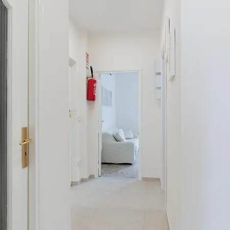 Capodichino - Free Parking By Maison Charme Appartement *